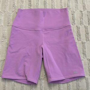 Alo biker shorts